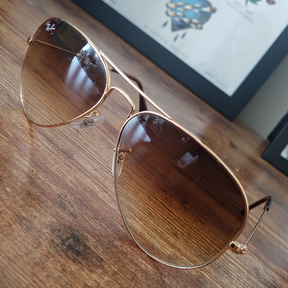 Brand New Ray-Ban Aviators - Picture 3 of 3